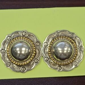 Vintage 925 Mexico Sterling Silver Dome Pierced Post Earrings